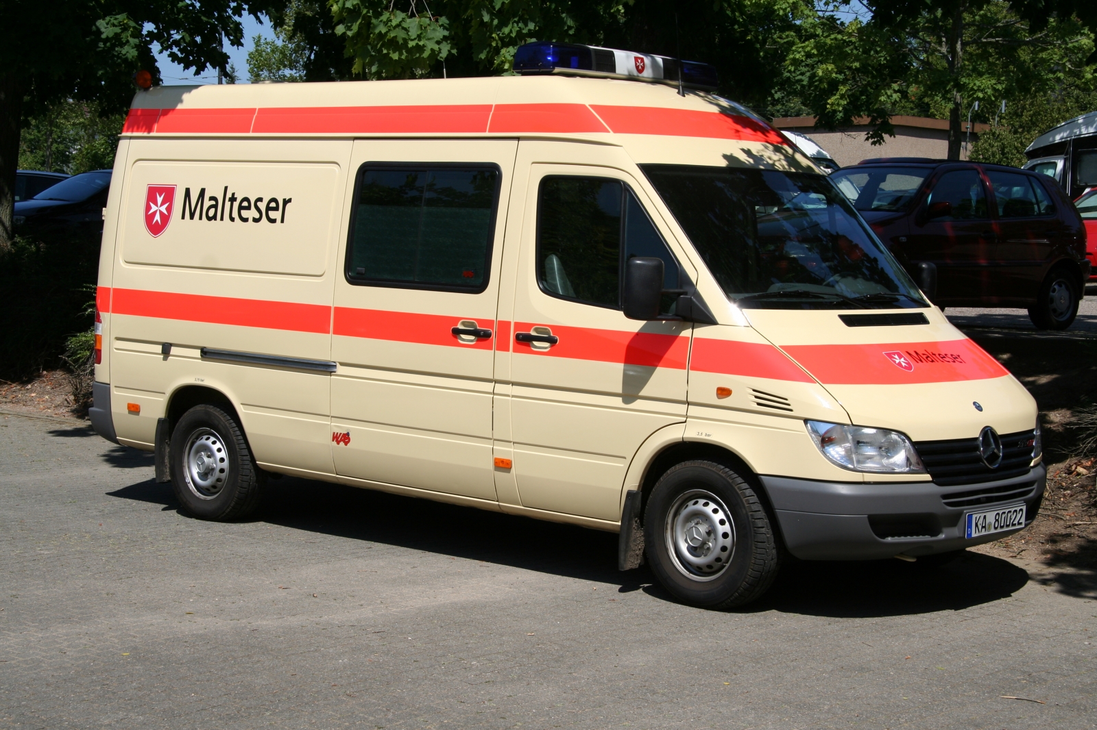 Mercedes Benz Sprinter 313  CDI Malteser KTW mit Aufbau von WAS