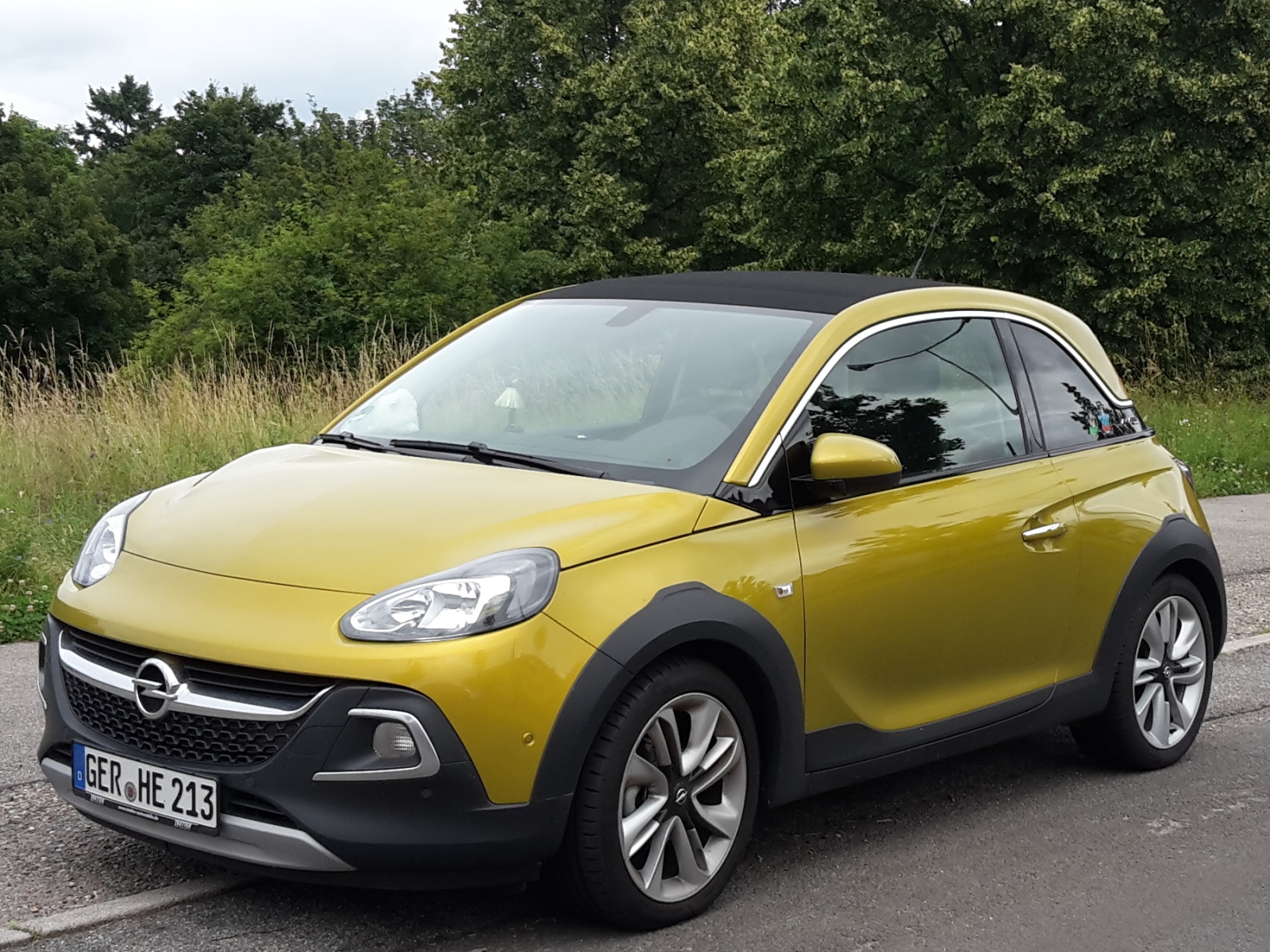 Opel Adam Rocks