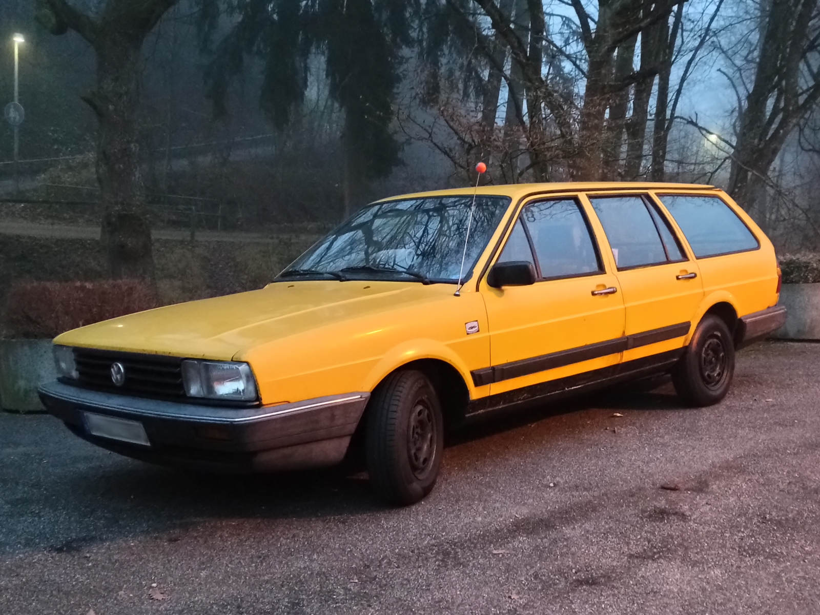 VW Passat B2 Typ 32 B Variant