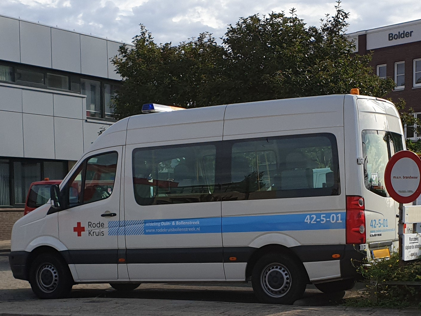 VW Crafter Rode Kruis