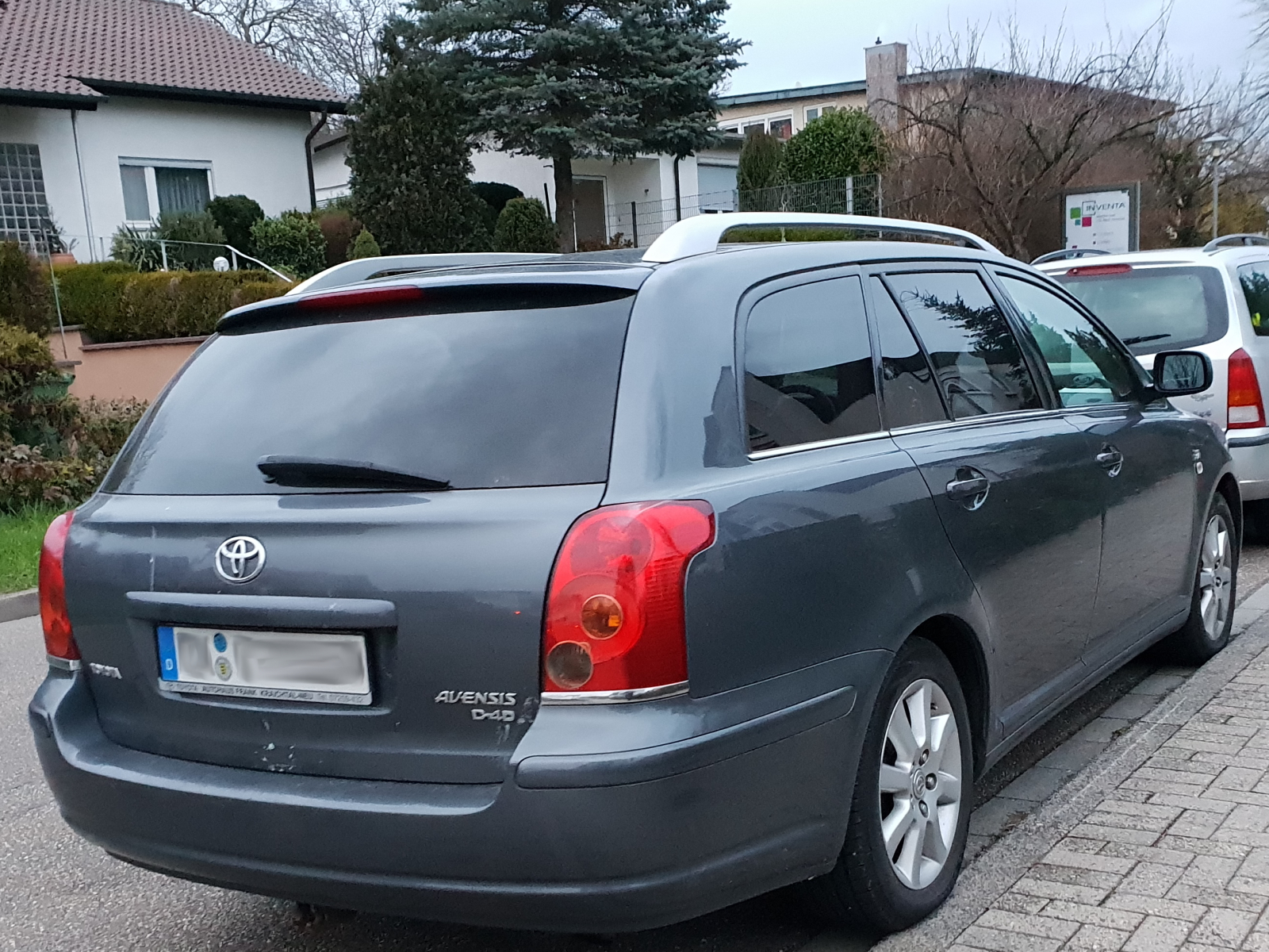 Toyota Avensis D-4D Kombi