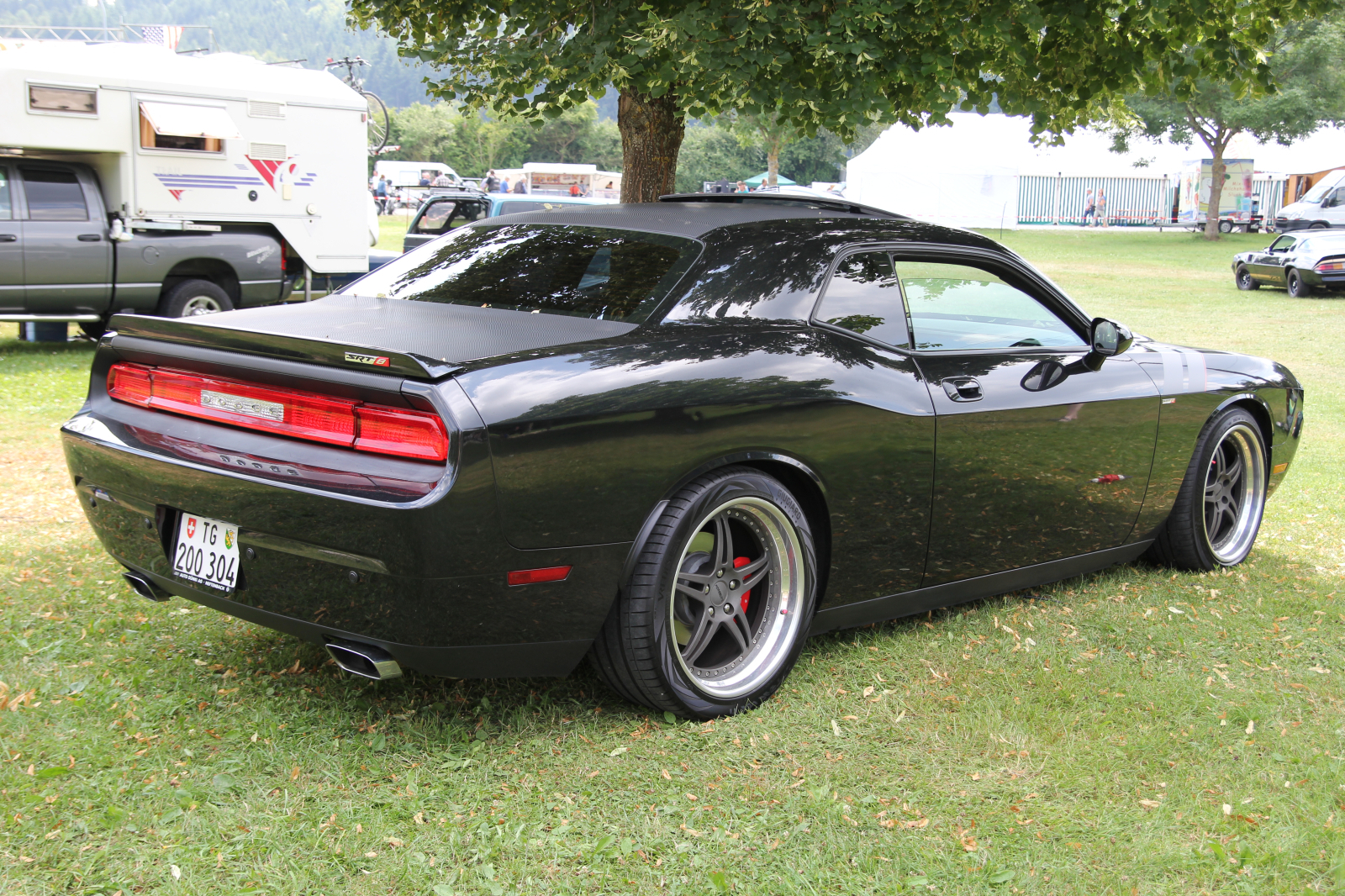 Dodge Challenger SRT 8
