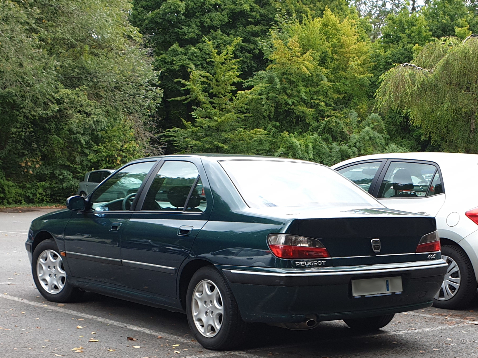 Peugeot 406