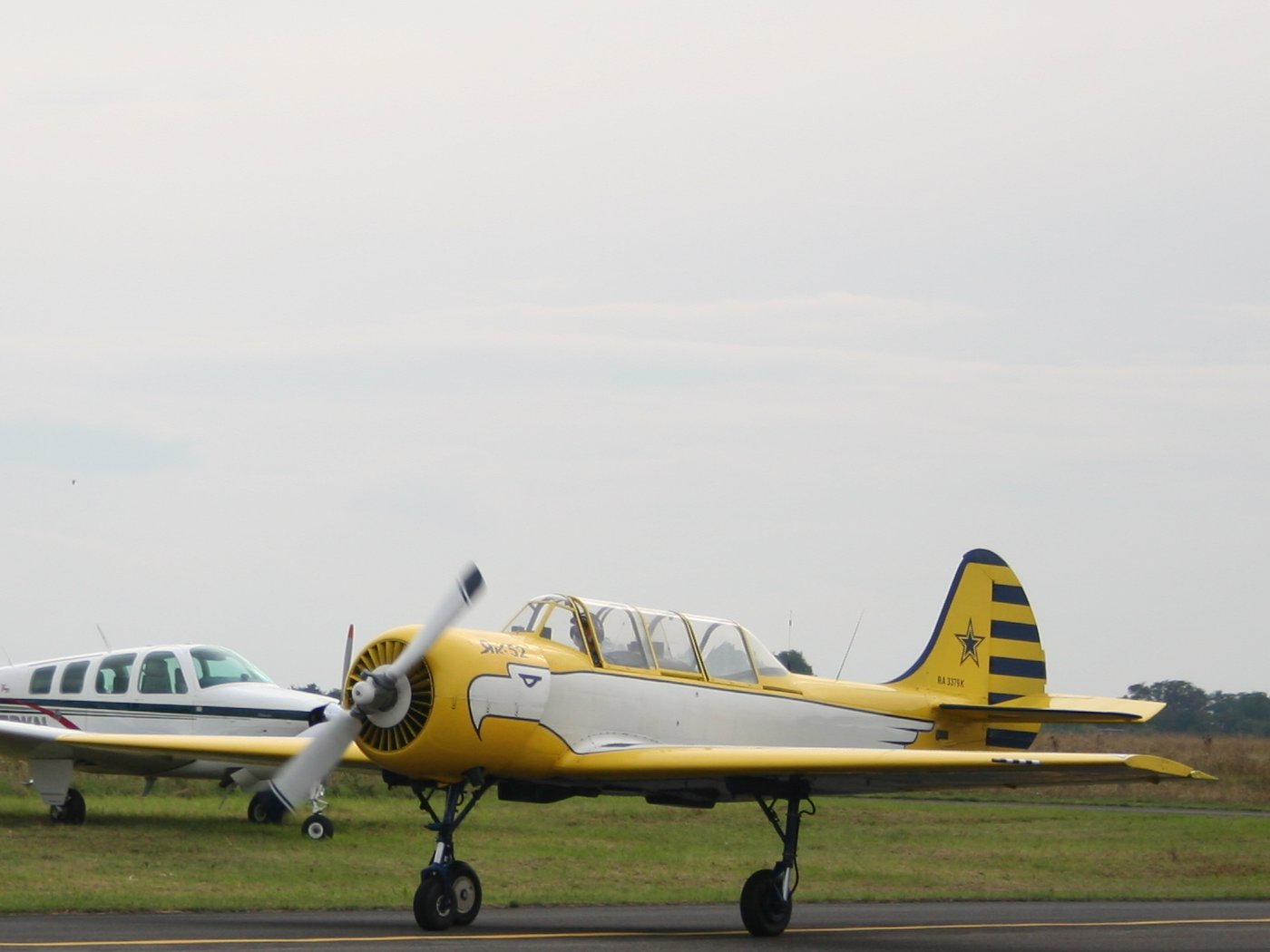 Jakowlew JAK 52