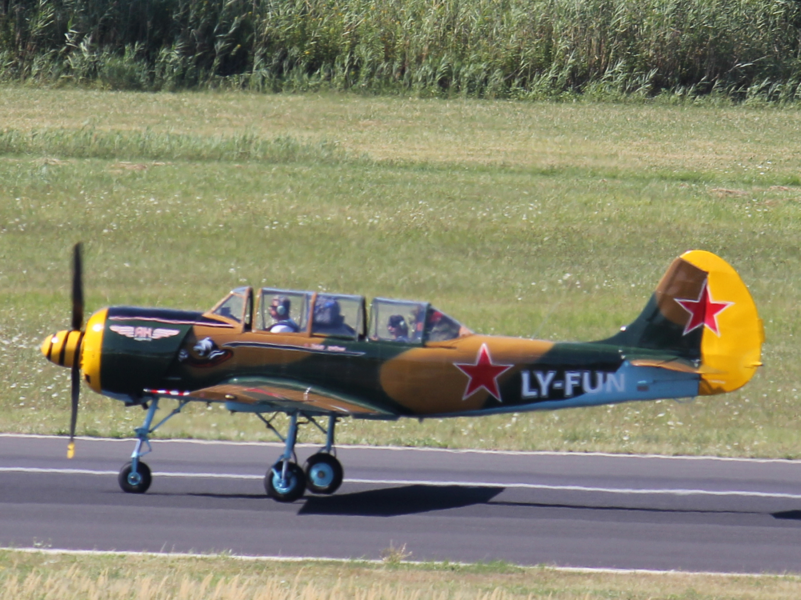Jakowlew JAK 52