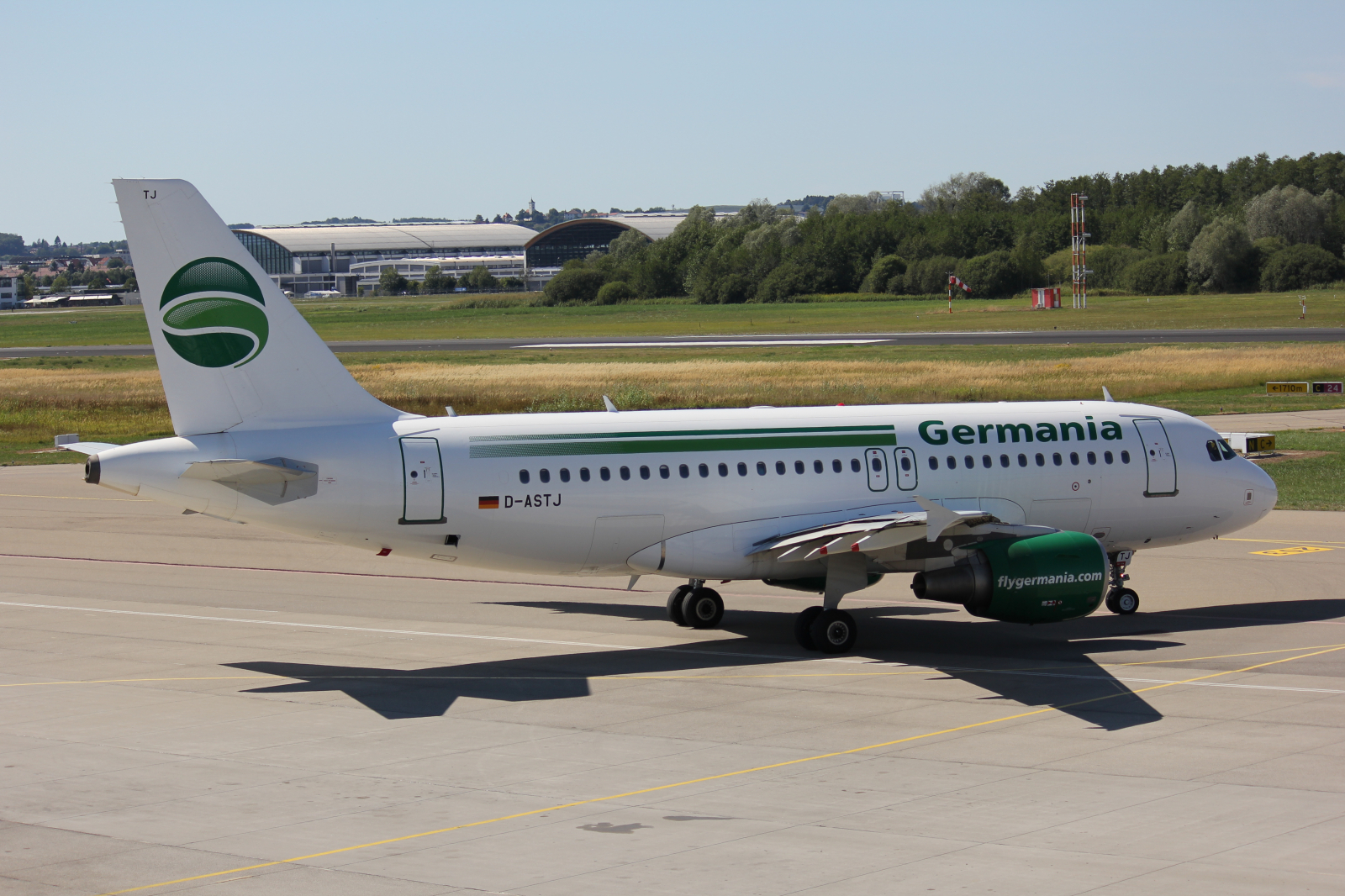 Airbus A 319-111 von Germania