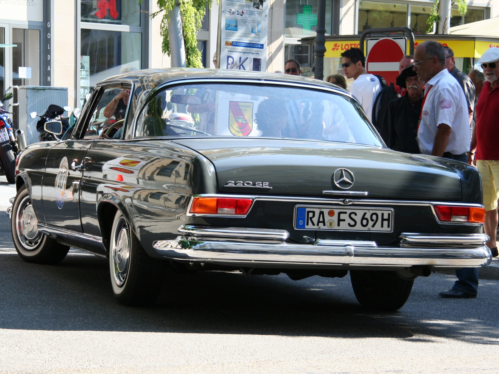 Mercedes Benz 220 SE Coup