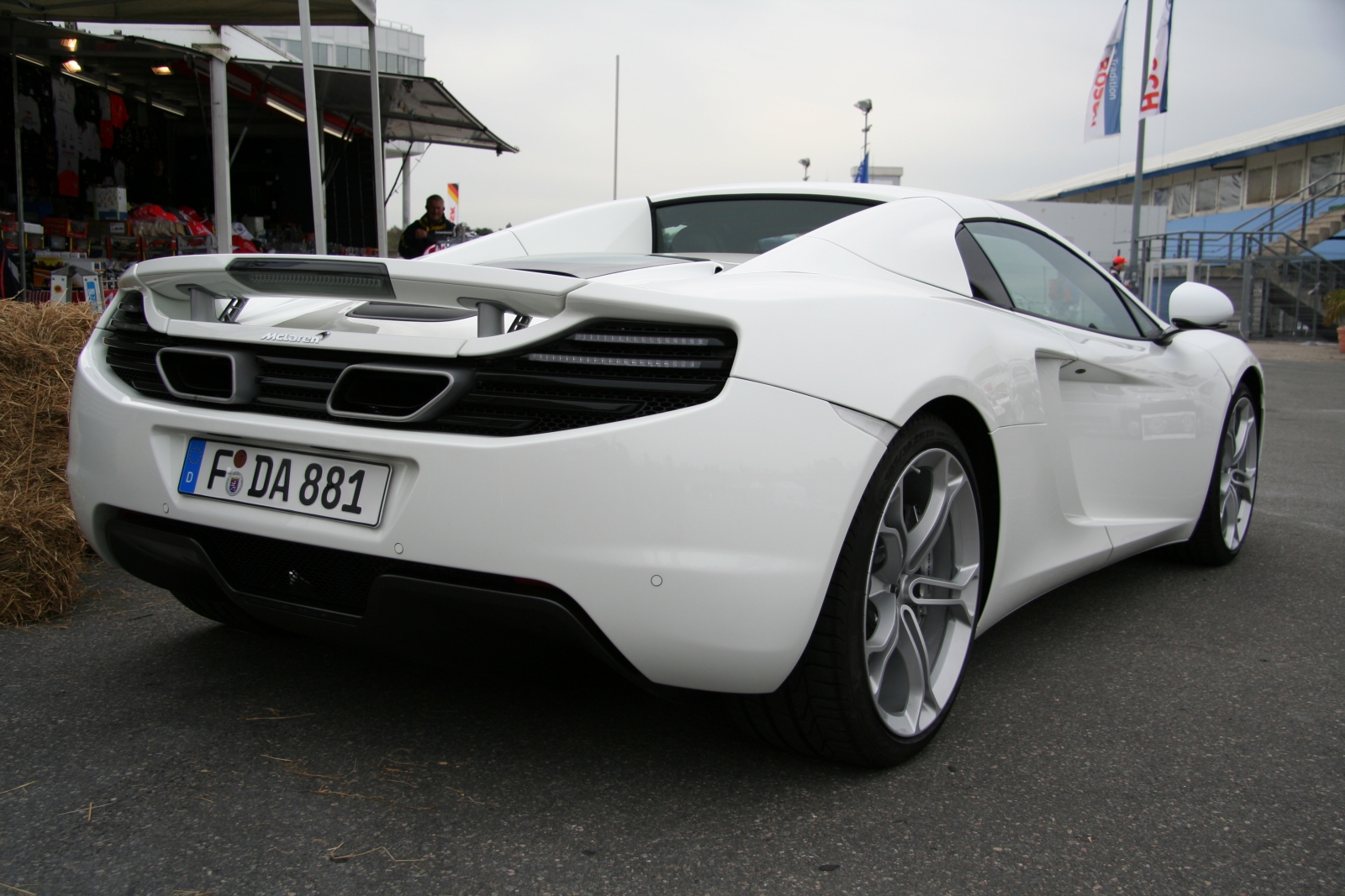 McLaren MP4-12C