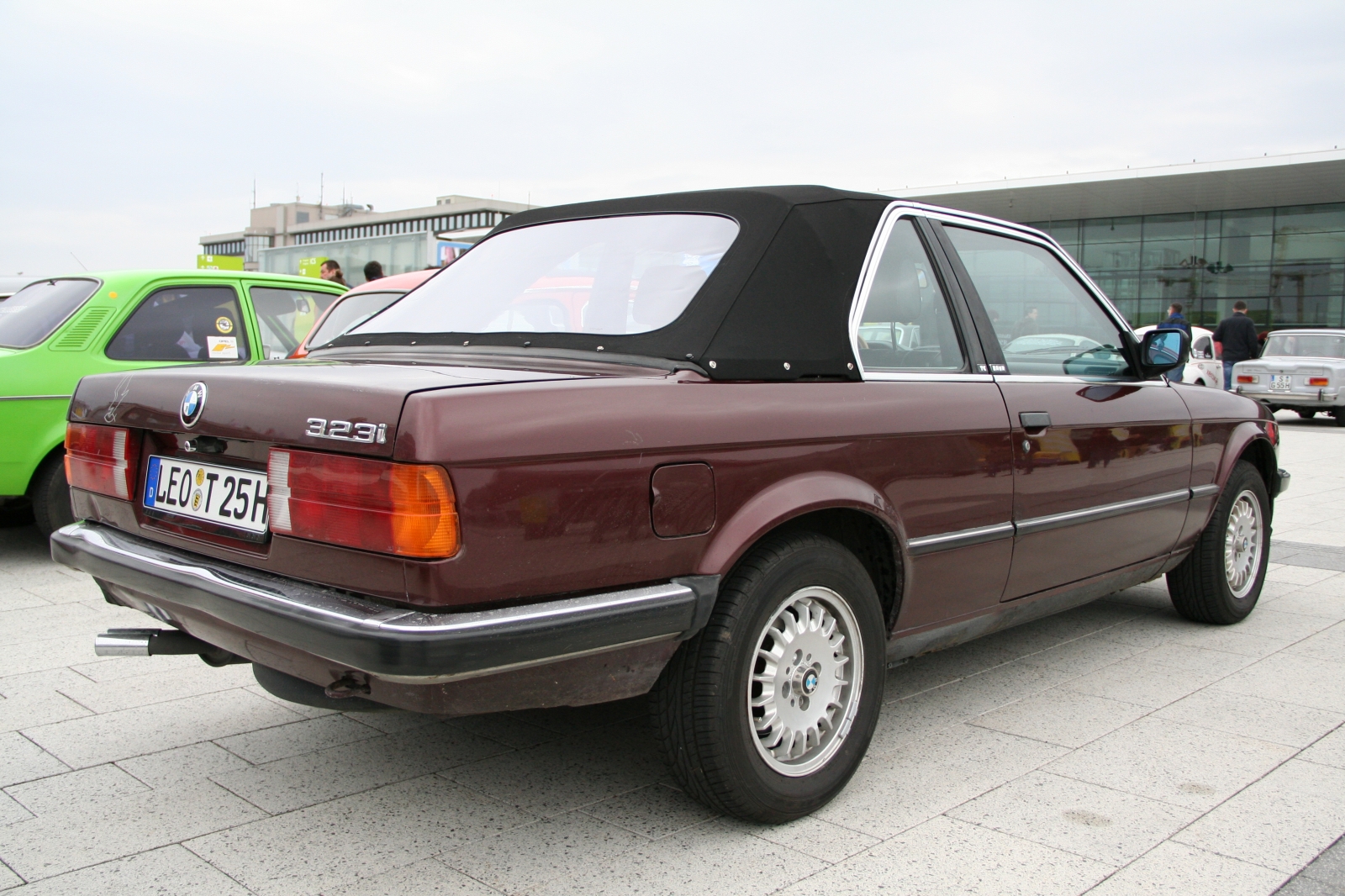 BMW 323 i E30 Baur Top-Cabriolet