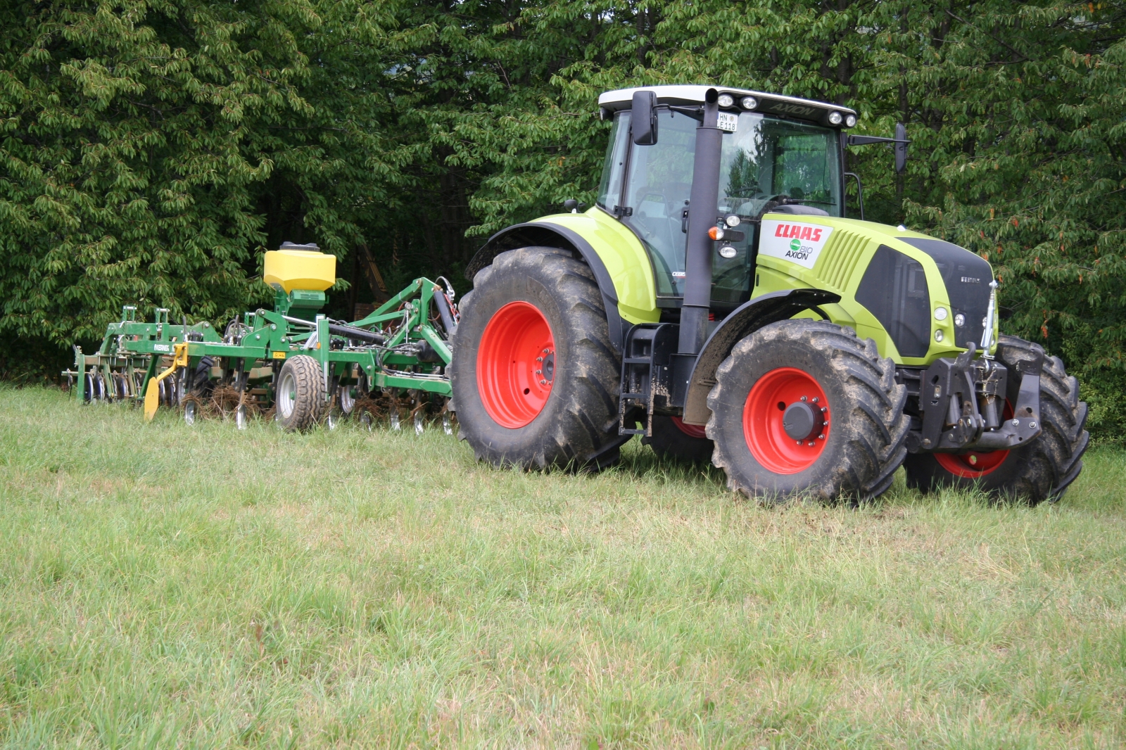 Claas 810 Axion