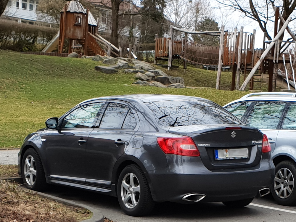 Suzuki Kizashi 4x4