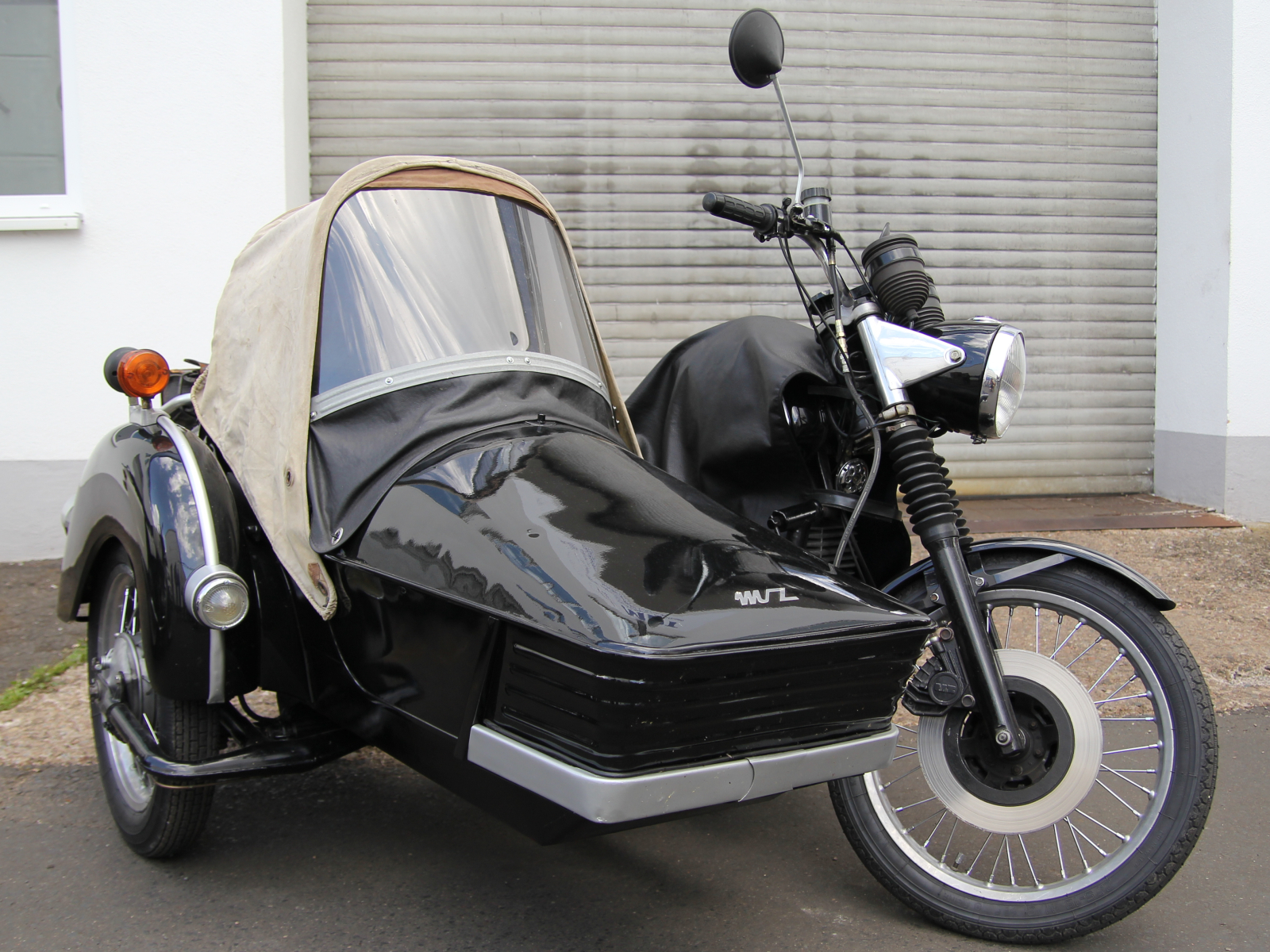 MZ TS 250/1 mit Beiwagen