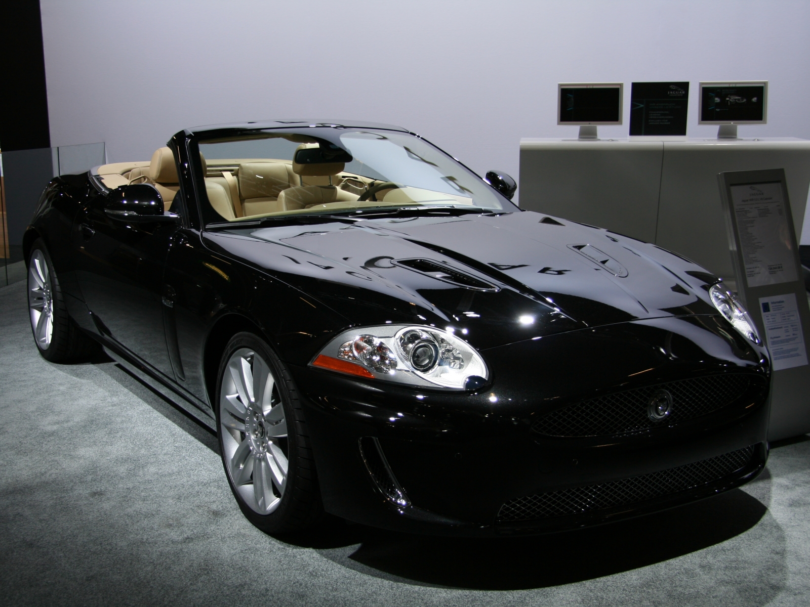 Jaguar XKR X150 Cabriolet