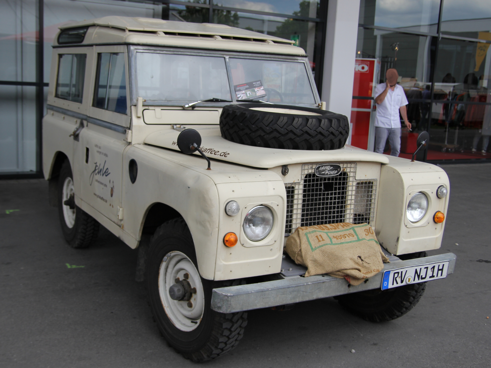 Land Rover