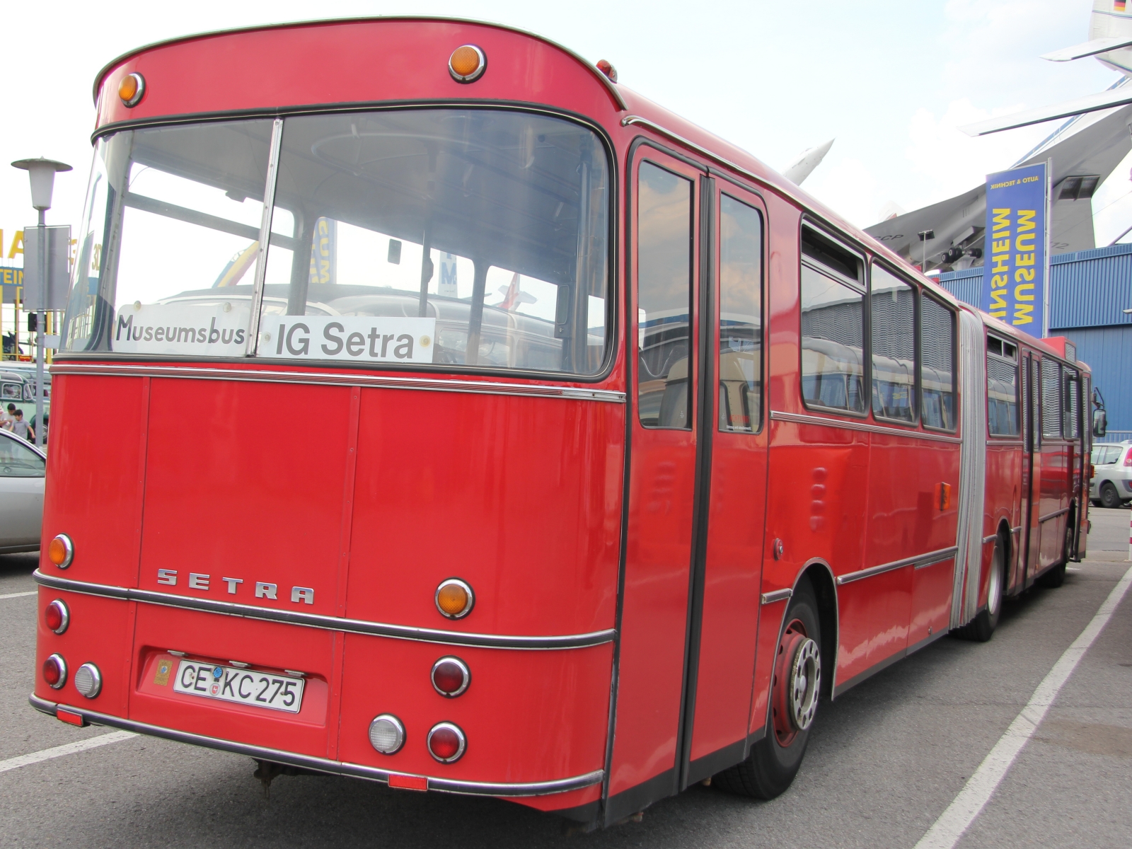 Kaessbohrer-Setra SG 180 S