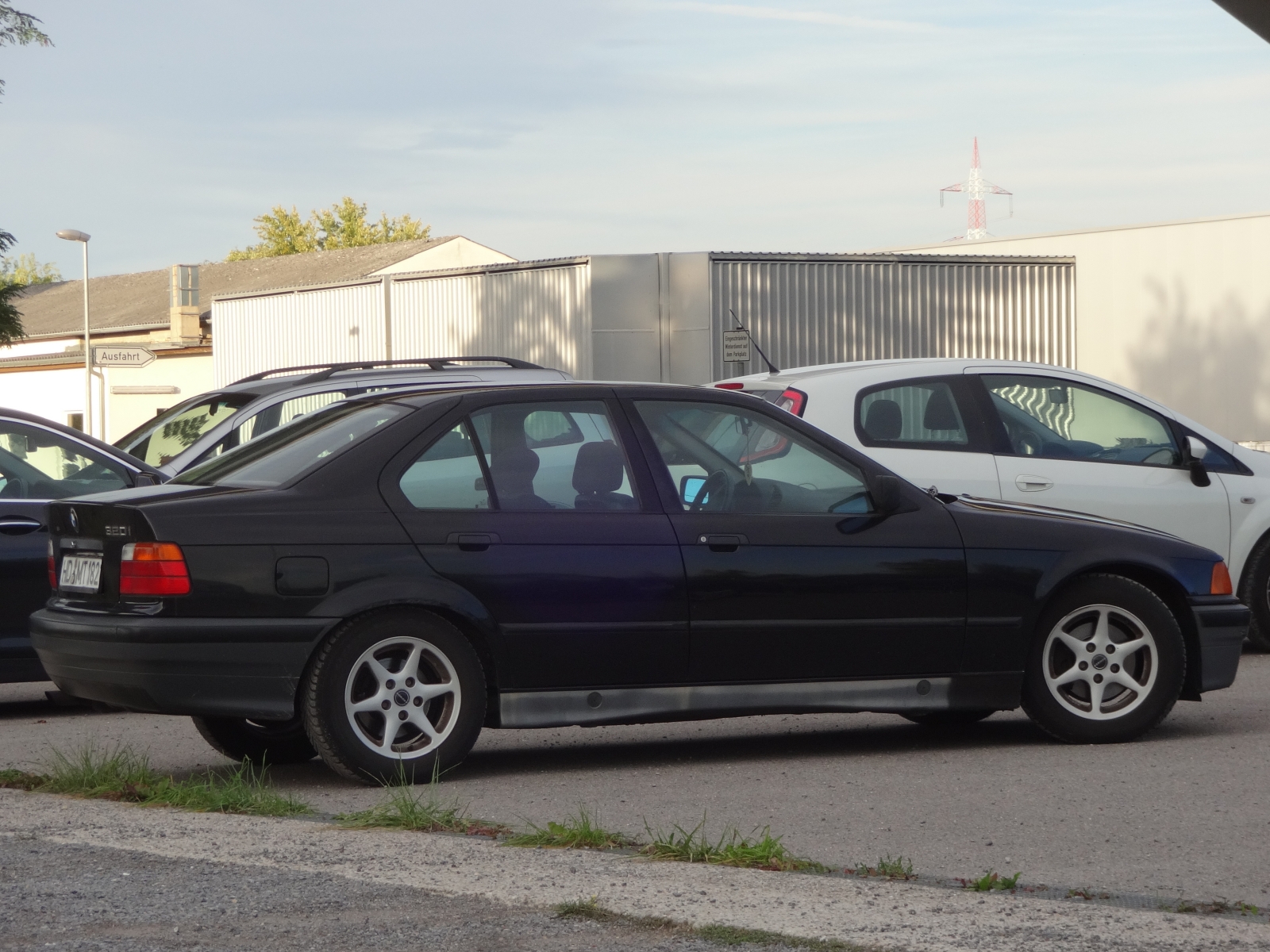 BMW 320 i E36