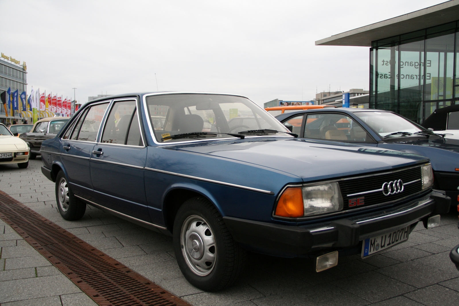 Audi 100 C2 GL 5E