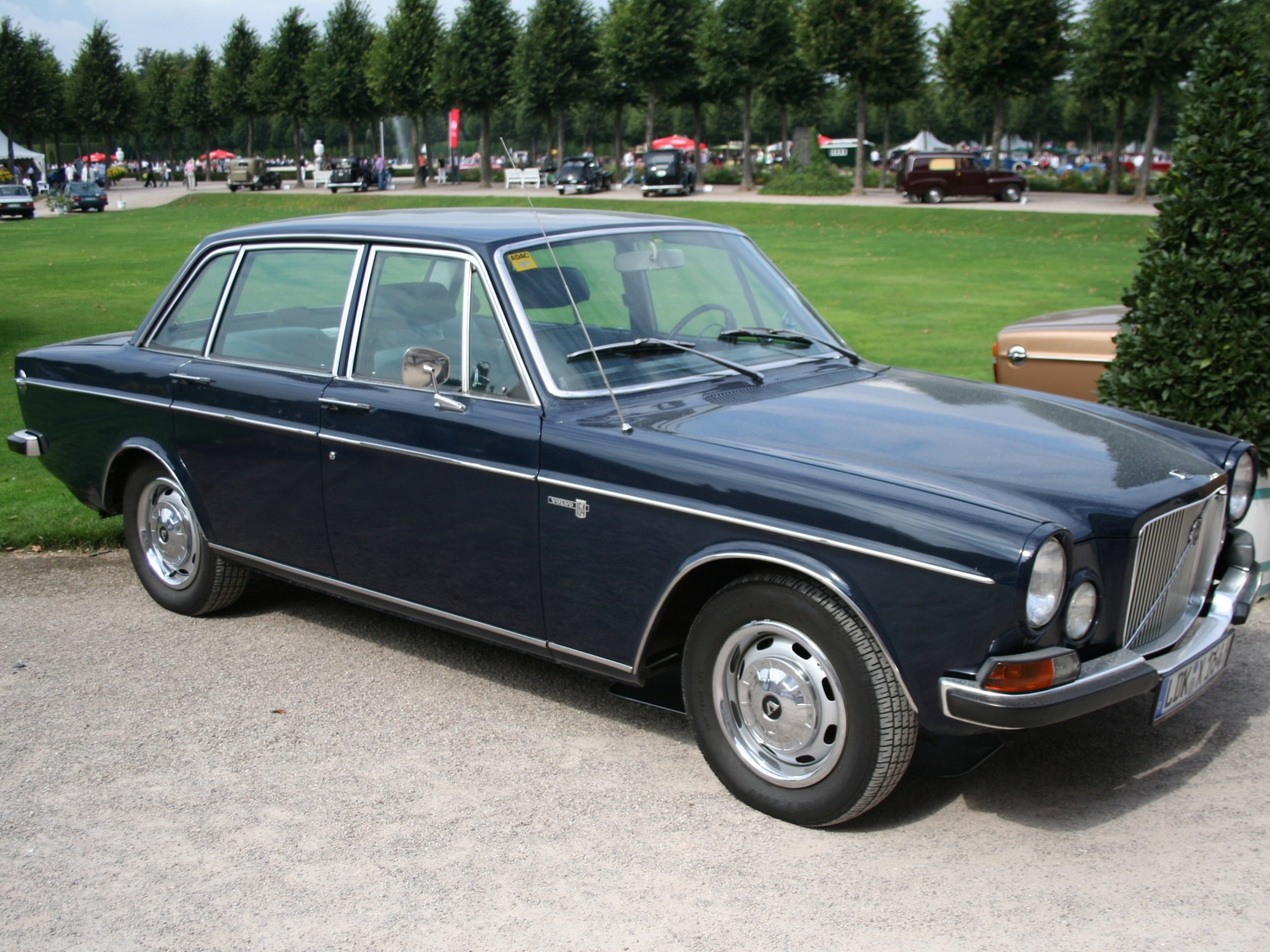 Volvo 164