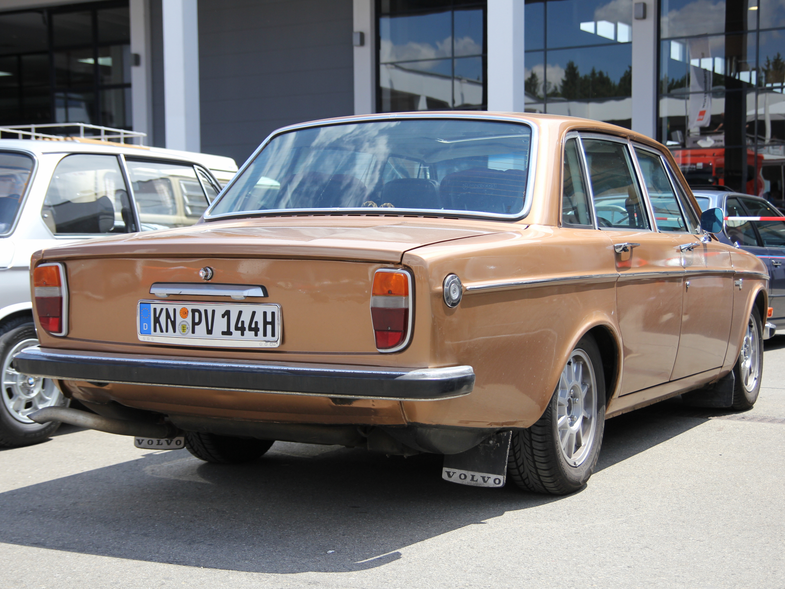 Volvo 144