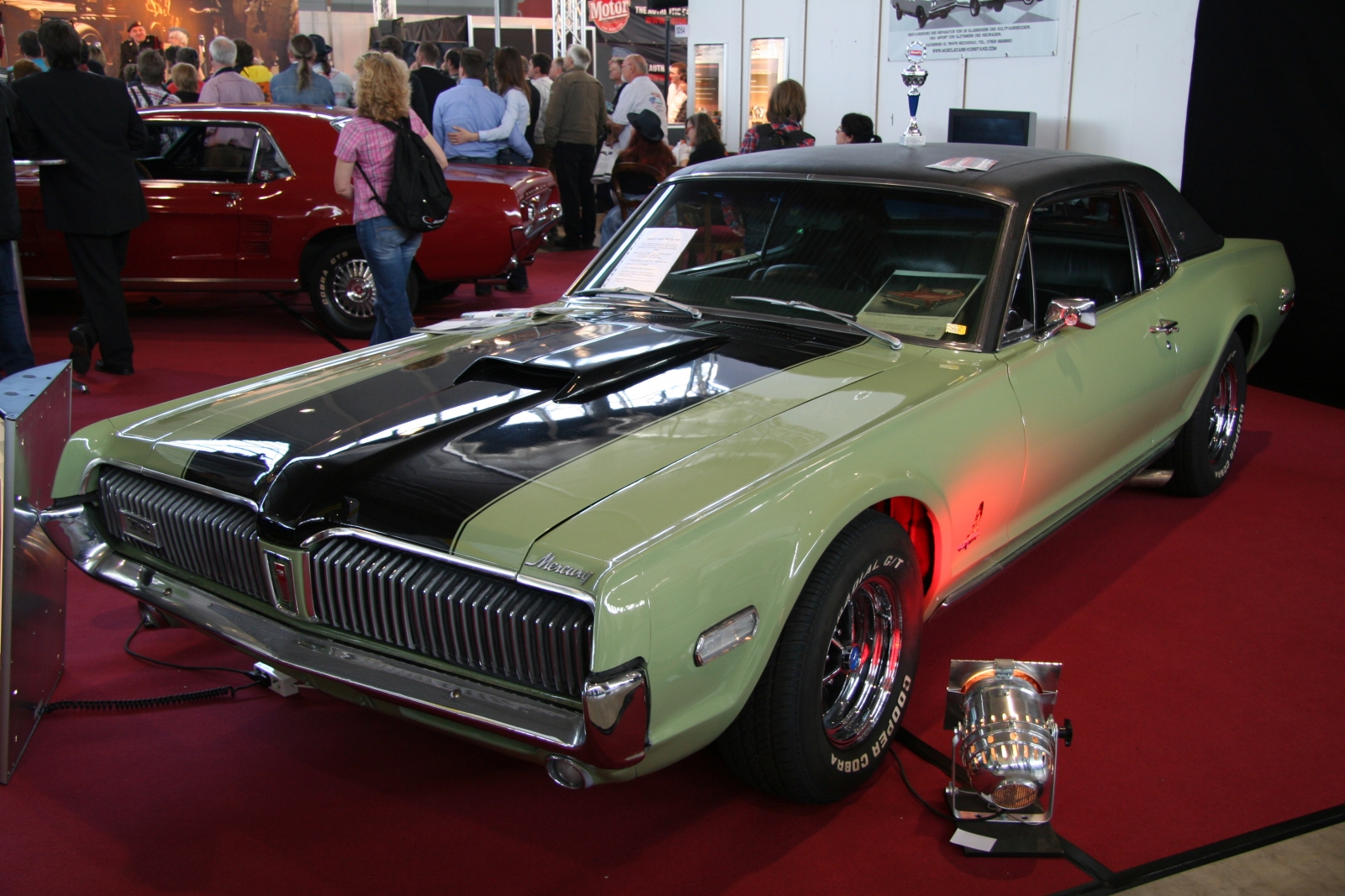 Mercury Cougar XR7