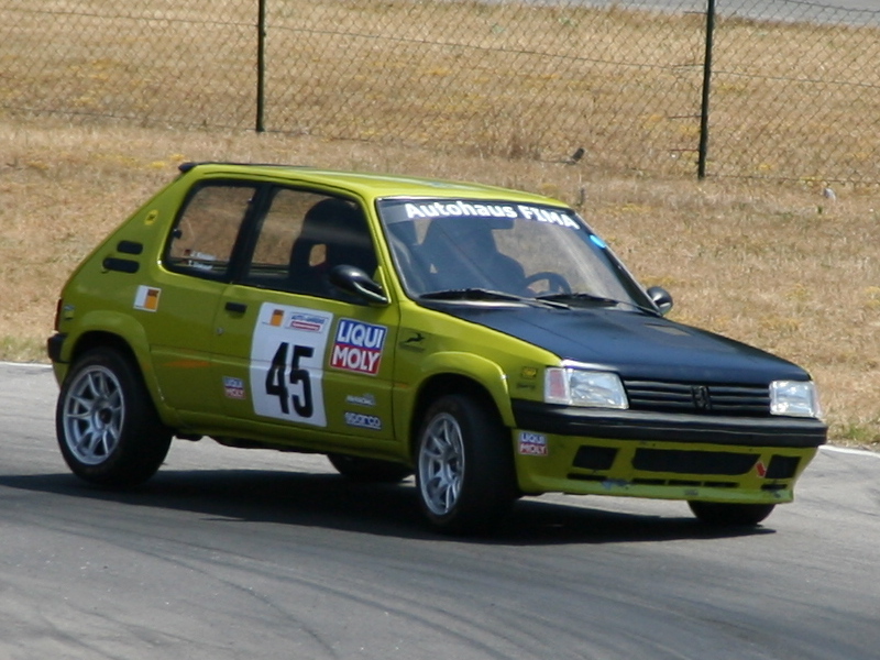 Peugeot 205