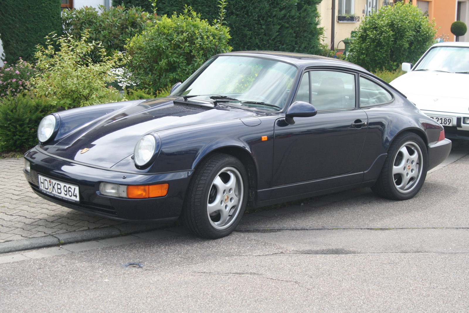 Porsche 911 (964)