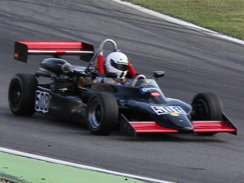 March 82V Formel Super Vau