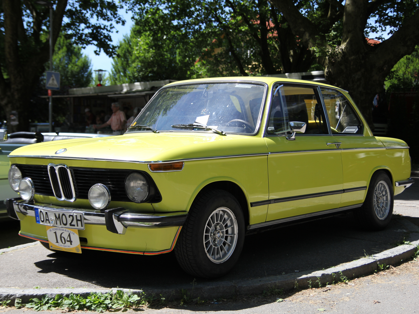 BMW 02