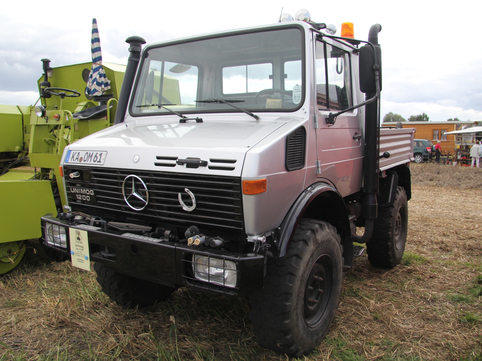 Unimog U 1200