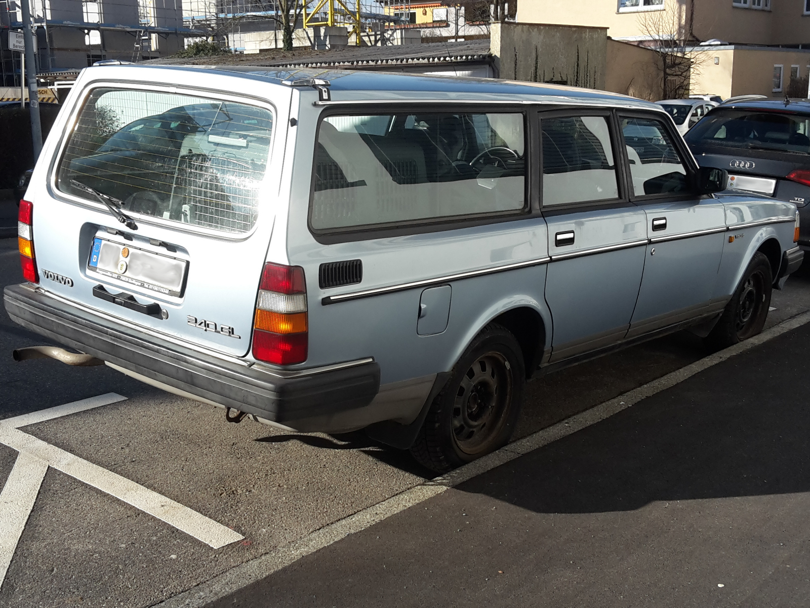 Volvo 240 GL