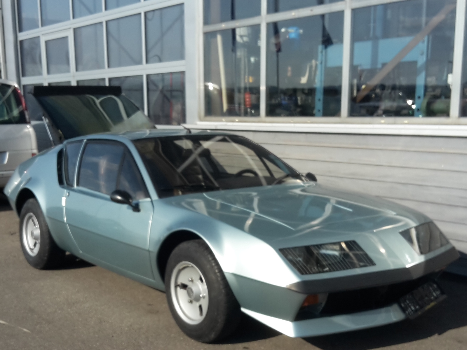 Alpine Renault A 310