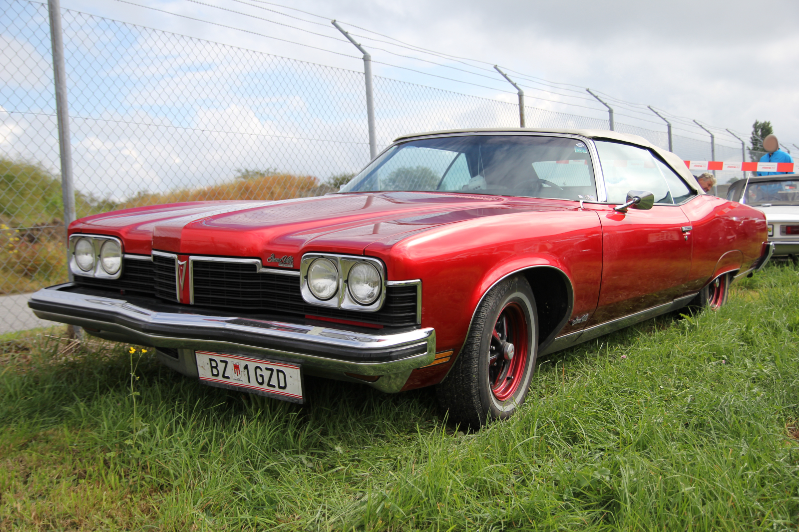 Pontiac Grand Ville