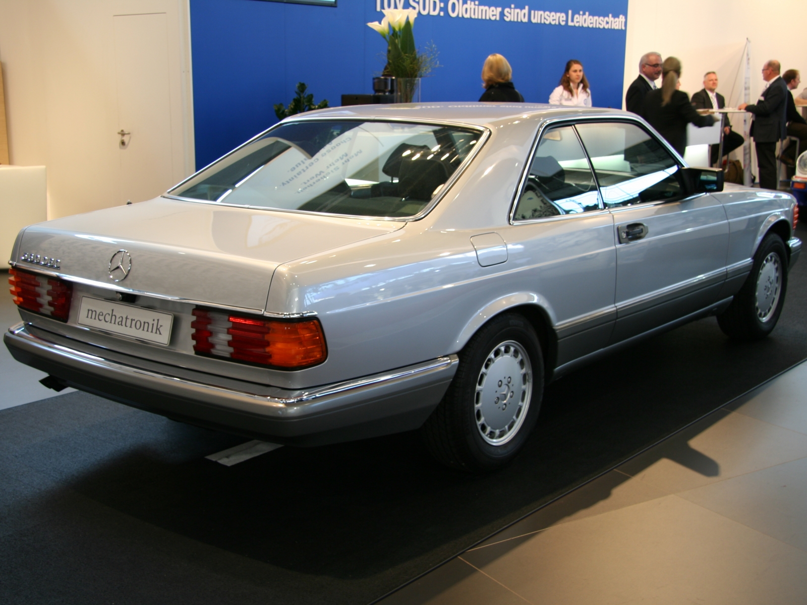 Mercedes Benz 560 SEC C 126