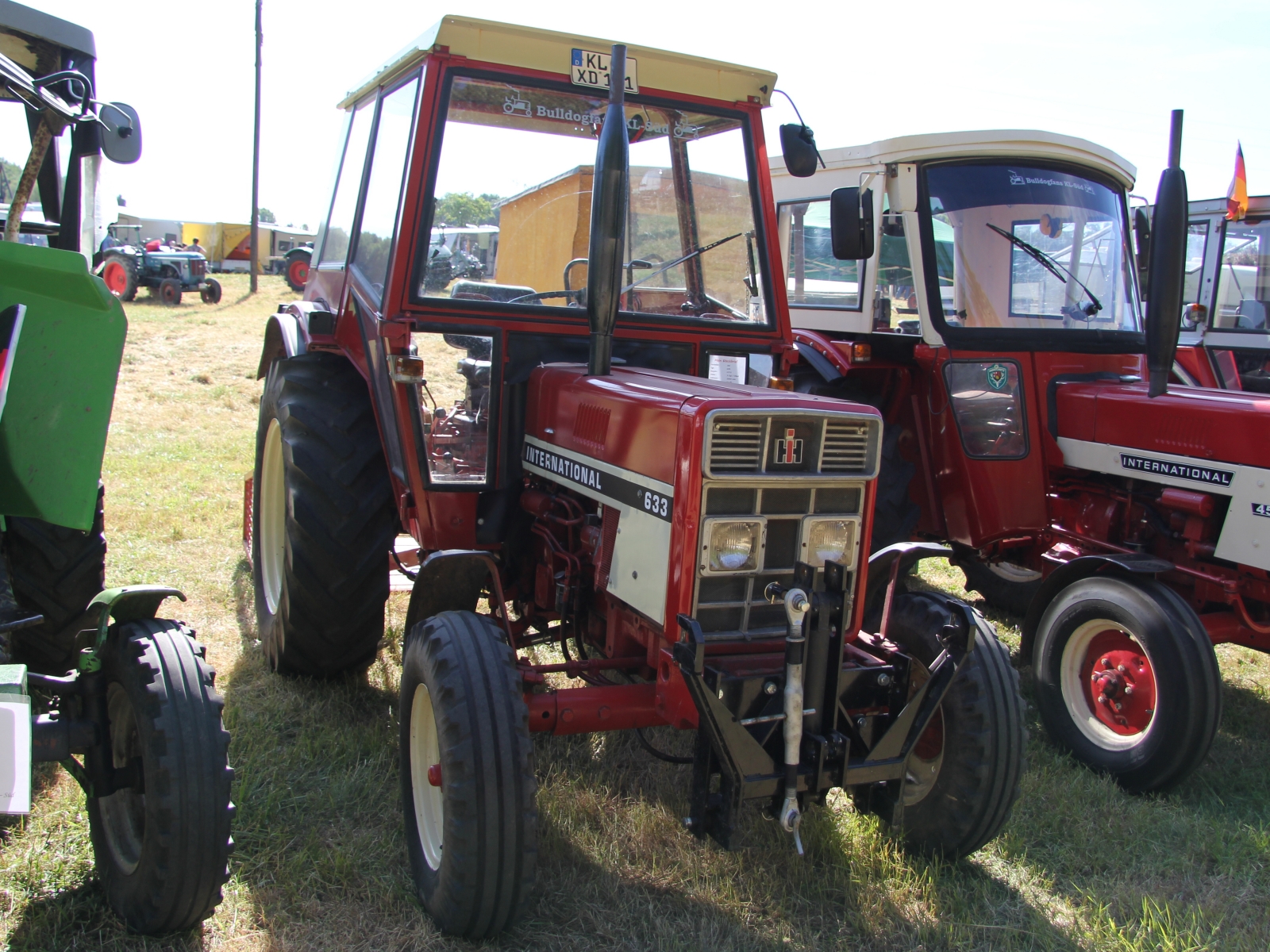 IHC International 633