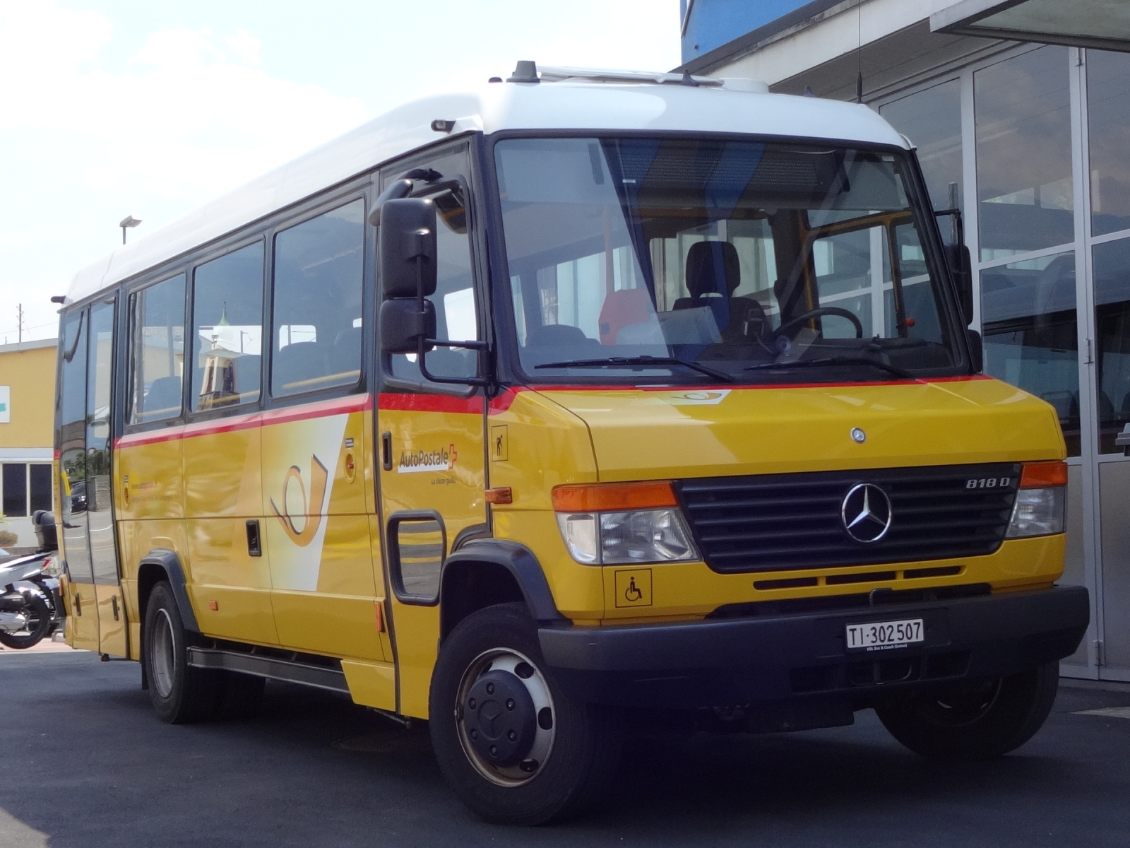 Mercedes Benz 818 D