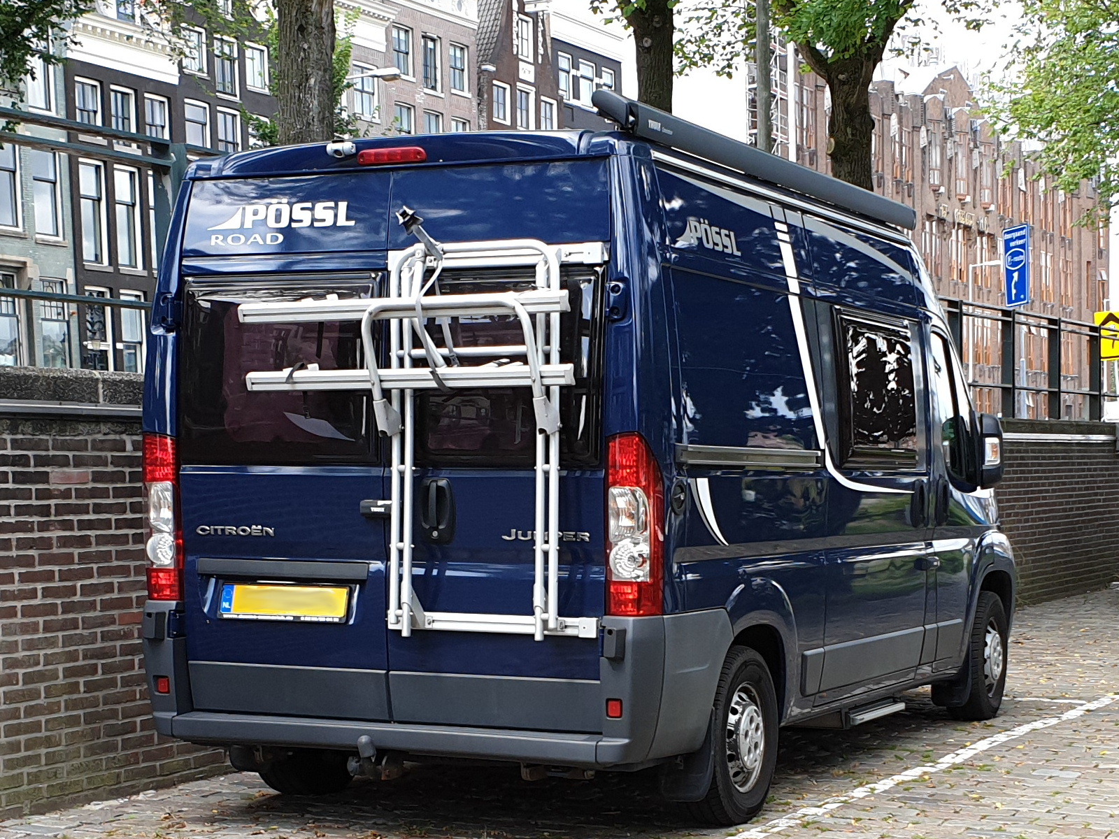 Citroen Jumper mit Ausbau von Pössl