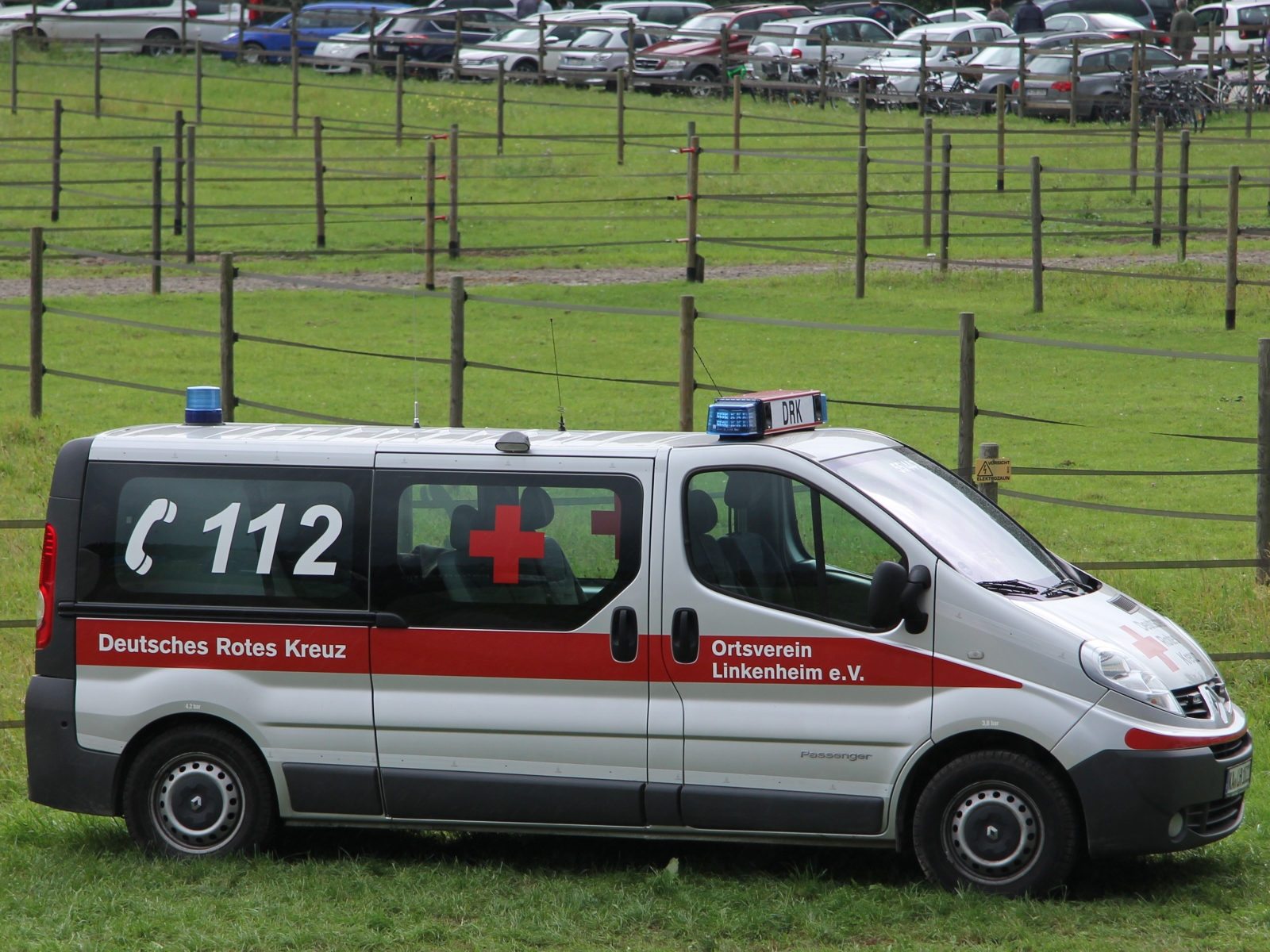 Renault Traffic Passenger Deutsches Rotes Kreuz