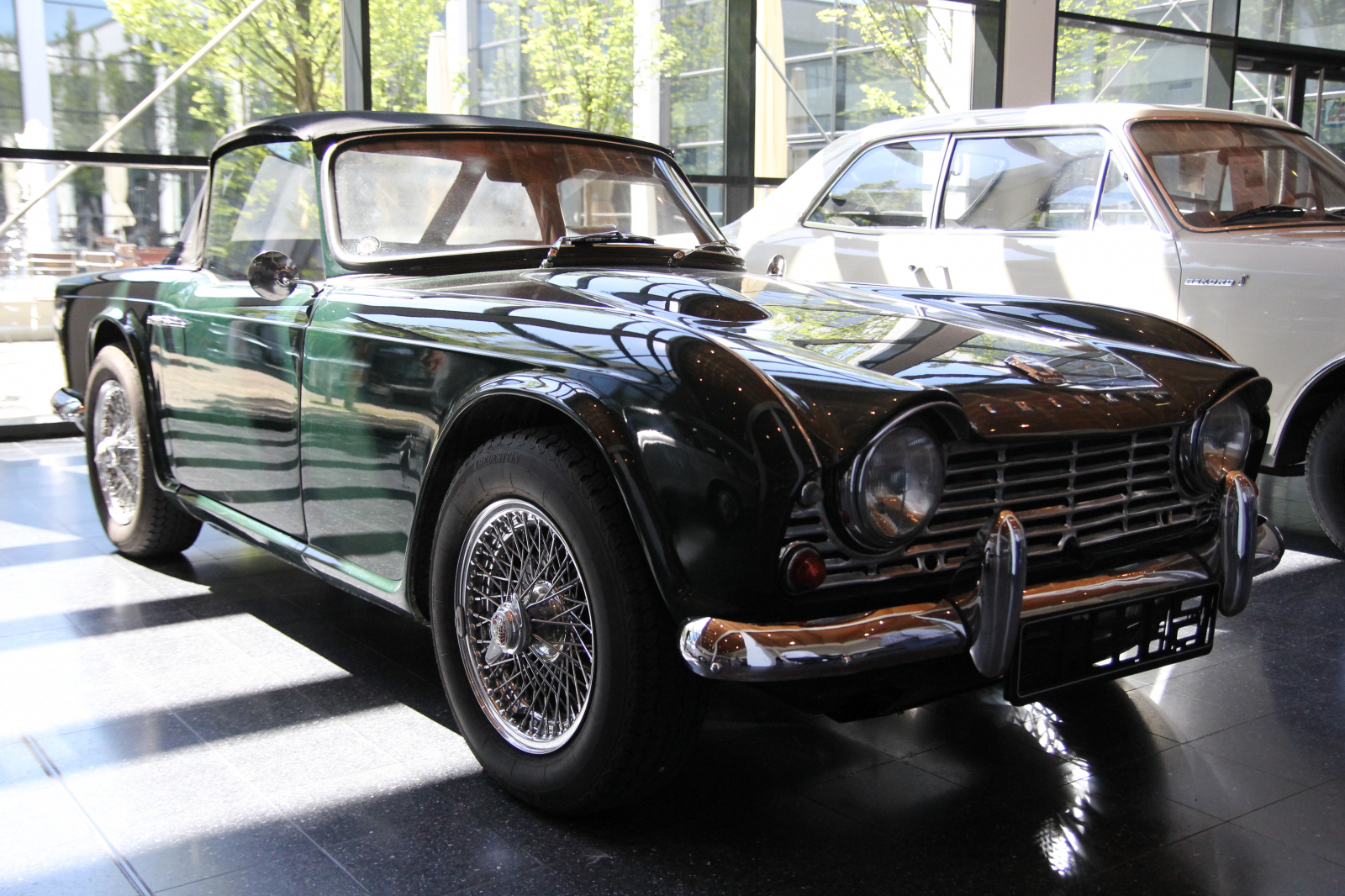 Triumph TR 4