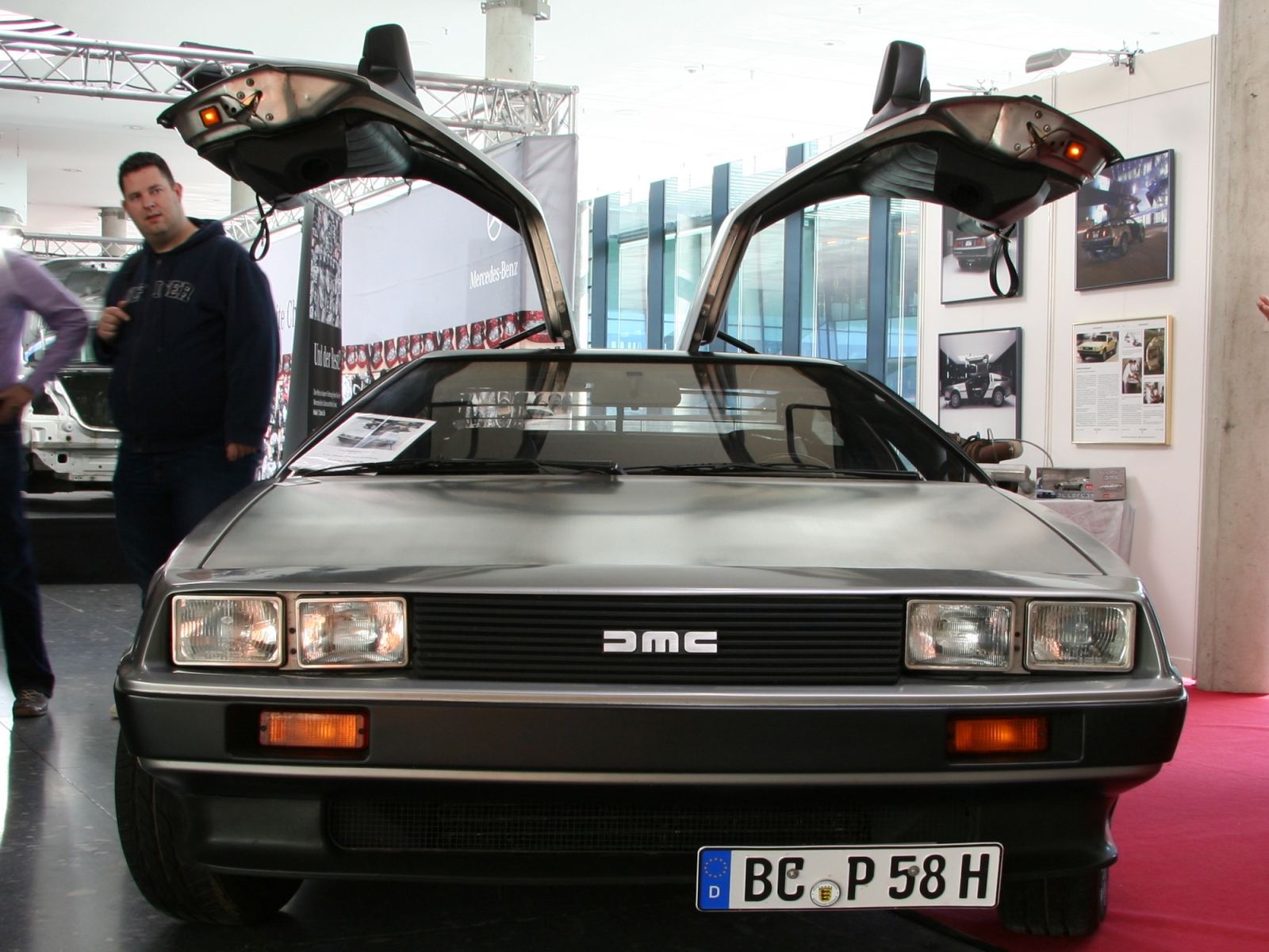 De Lorean DMC 12