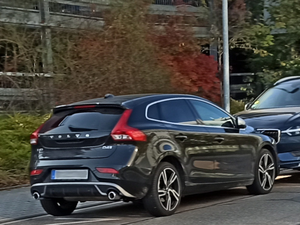 Volvo V 40