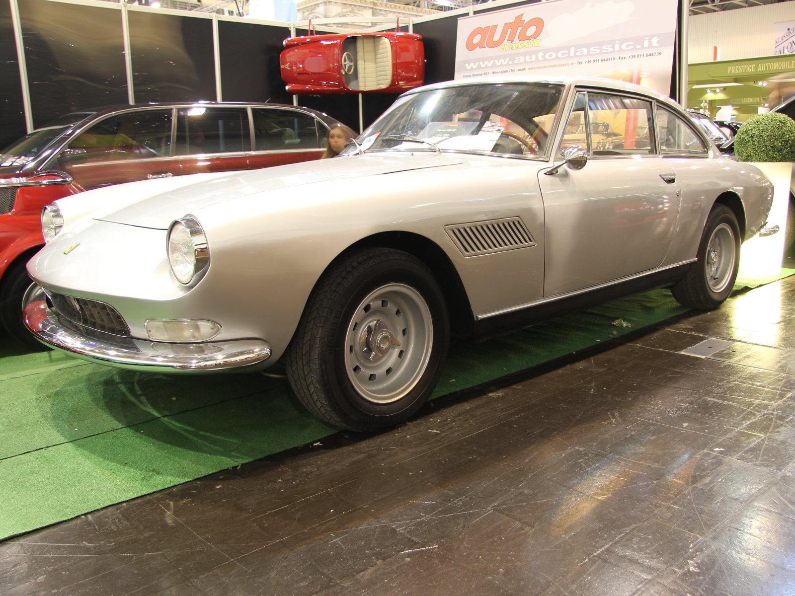 Ferrari 330 GT