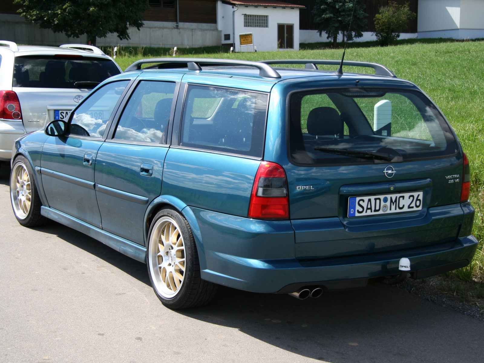 Opel Vectra B 2,5 V6 Caravan