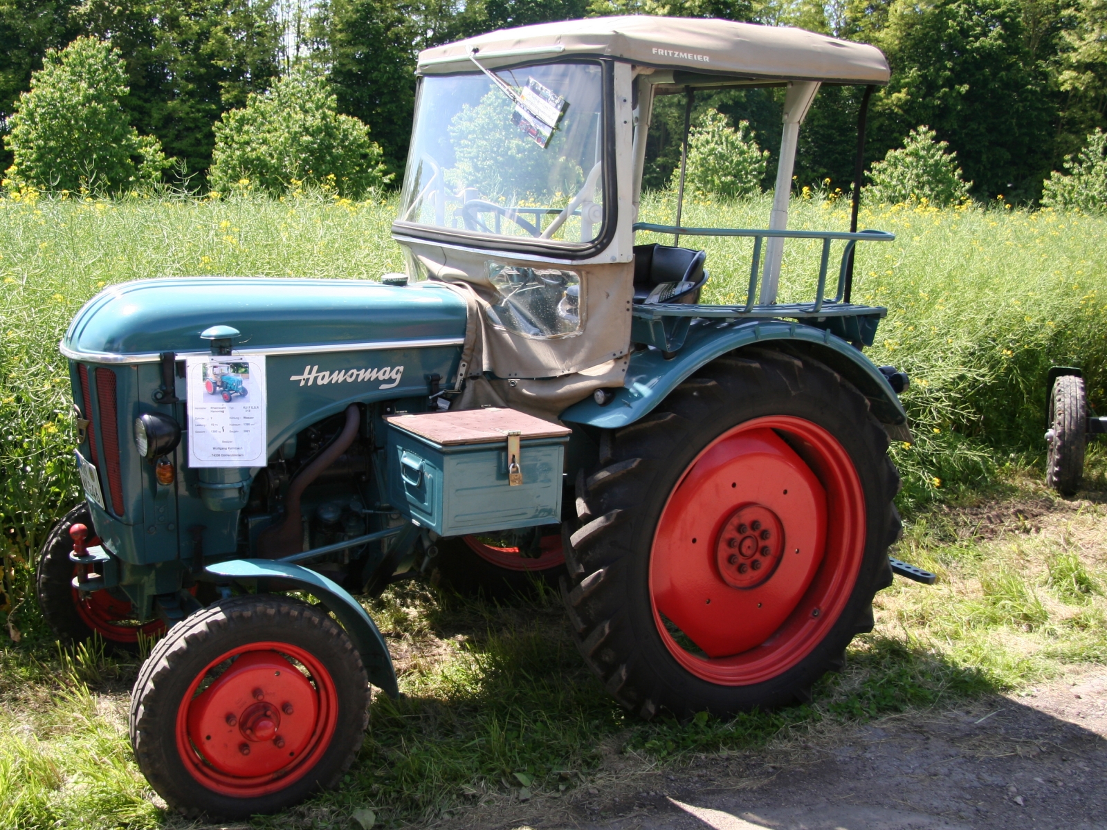 Hanomag R 217