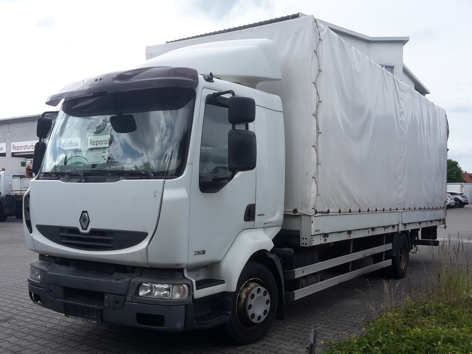Renault Midlum 280 DCI