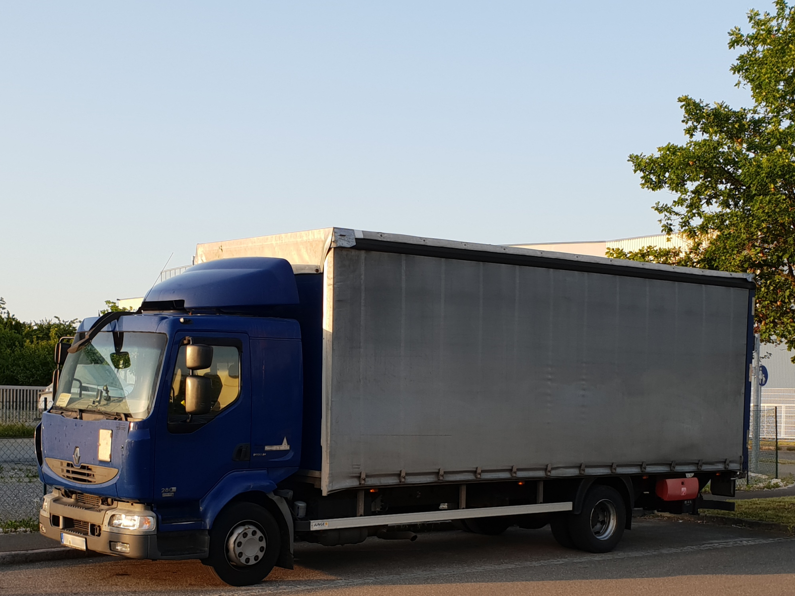 Renault Midlum 280 DCI
