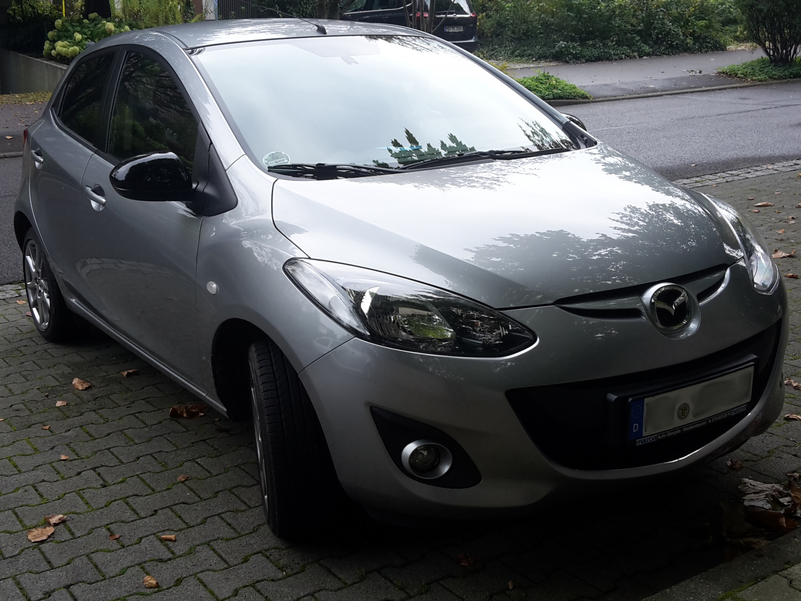 Mazda 2