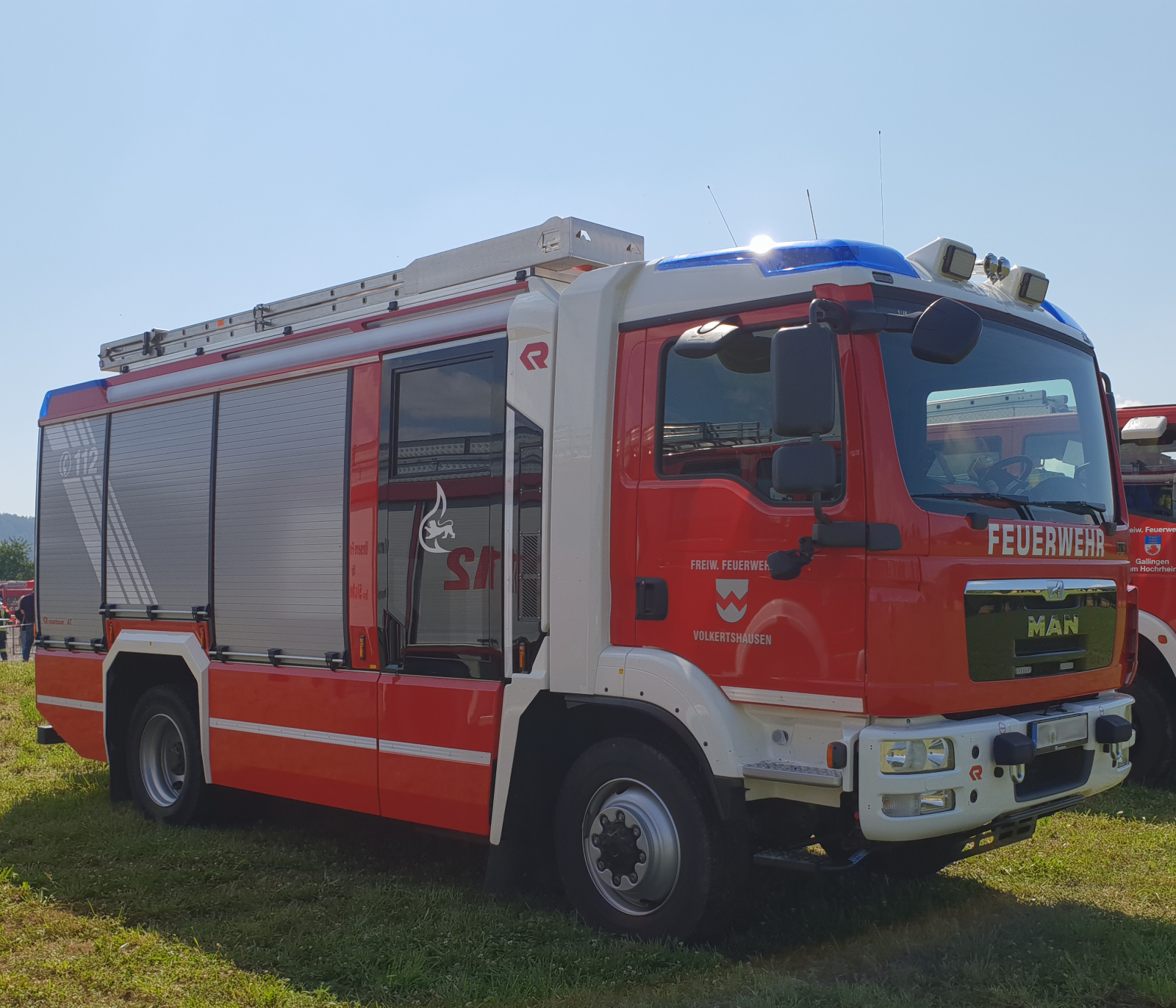 MAN TGM 13.250 Feuerwehrmit Aufbau von Rosenbauer