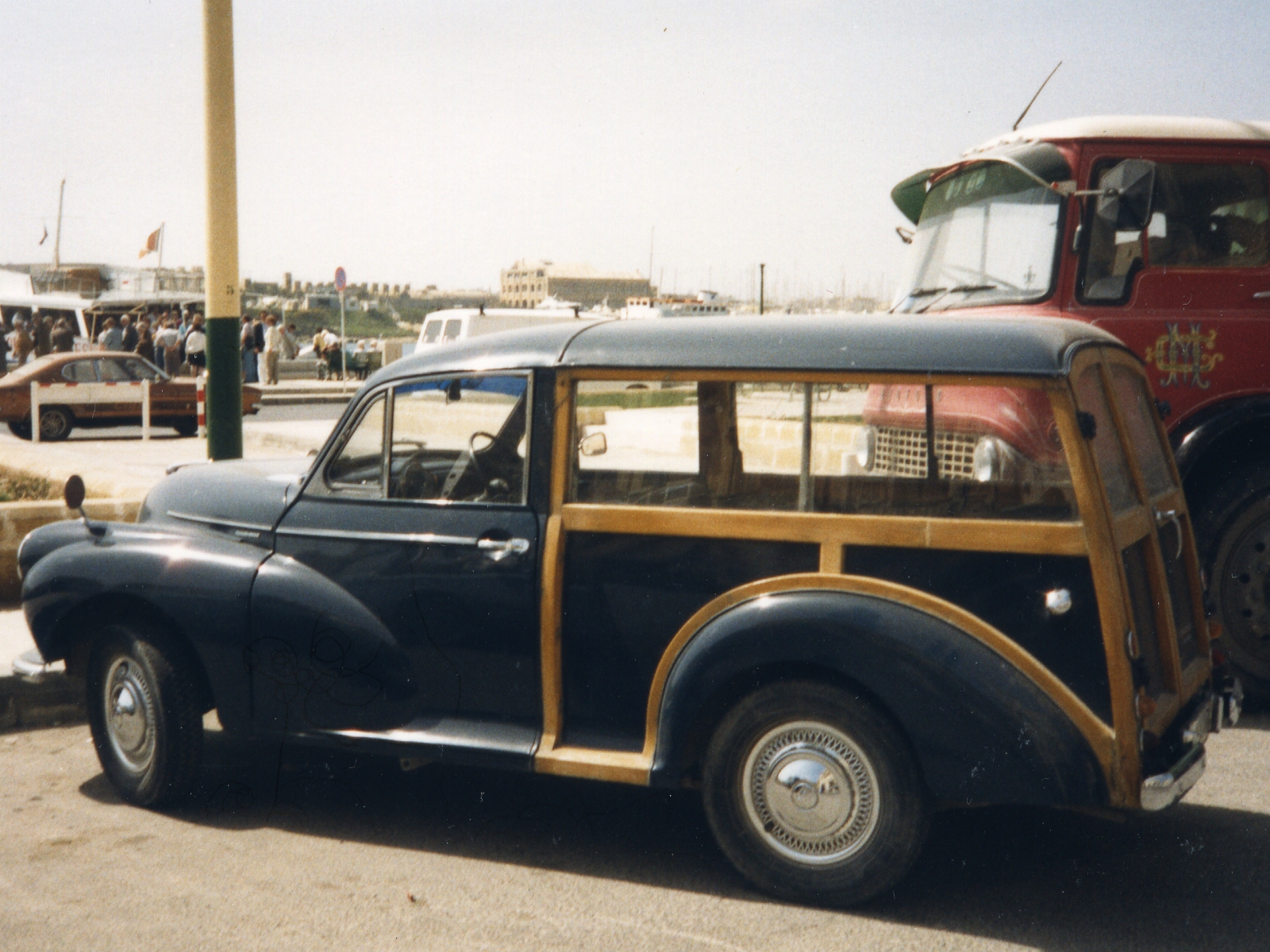 Morris Minor Traveller