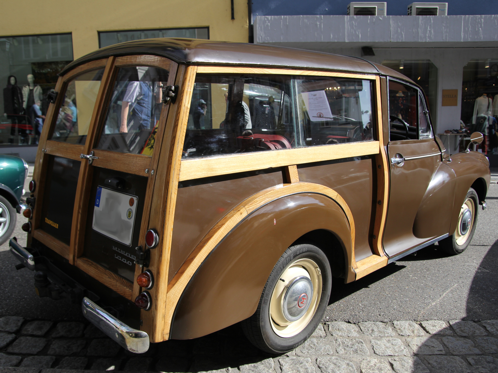 Morris Minor Traveller