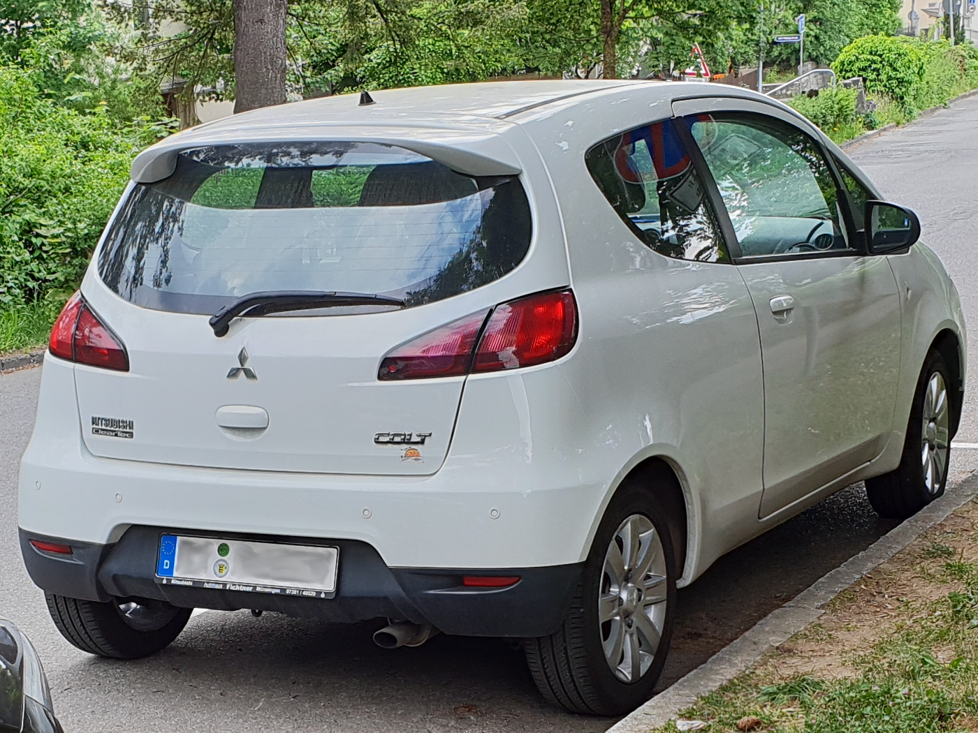 Mitsubishi Colt Z30